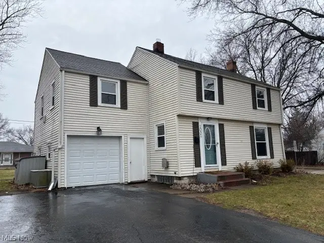 1009 E 6th Street, Salem, OH 44460 - #2