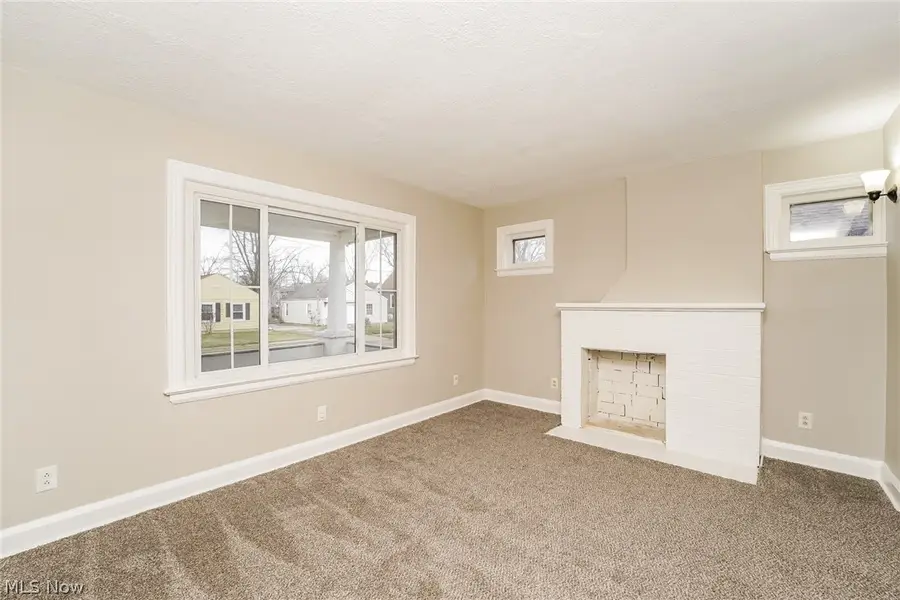 130 Taft Avenue, Elyria, OH 44035 - #3