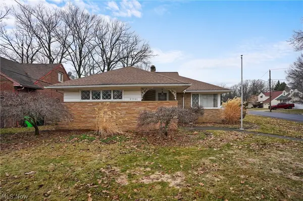 23501 Effingham Boulevard, Euclid, OH 44117