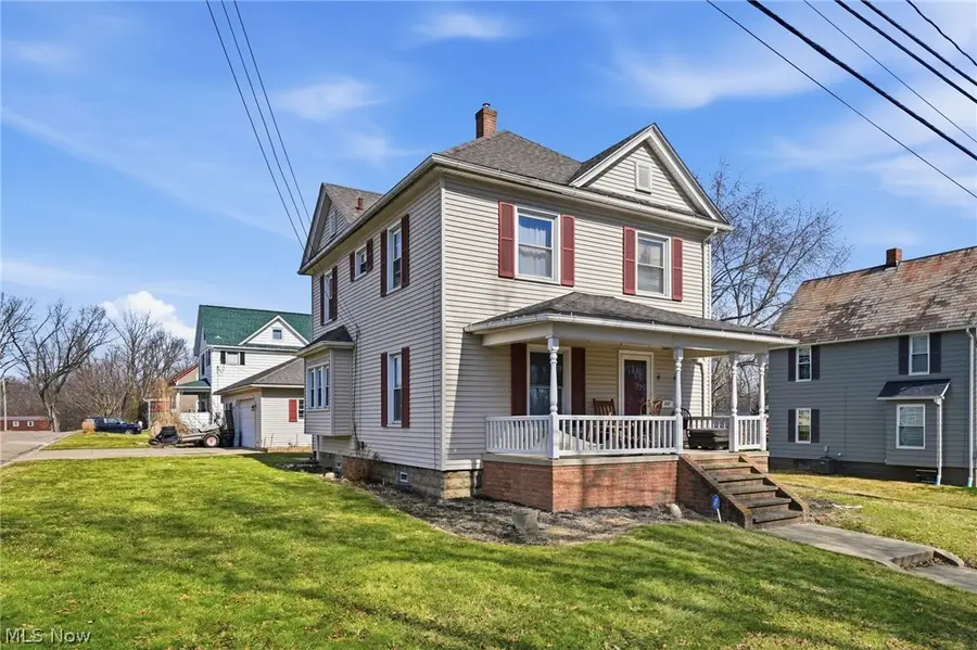 207 Harmon Ne Avenue, Brewster, OH 44613 - #3