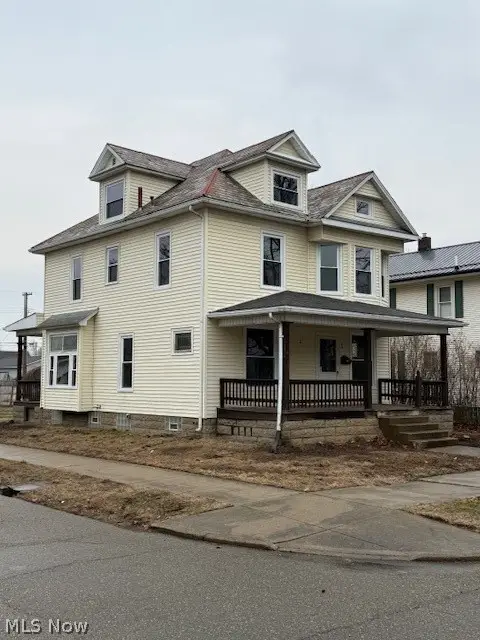 601 E 4th Street, Dover, OH 44622 - #2