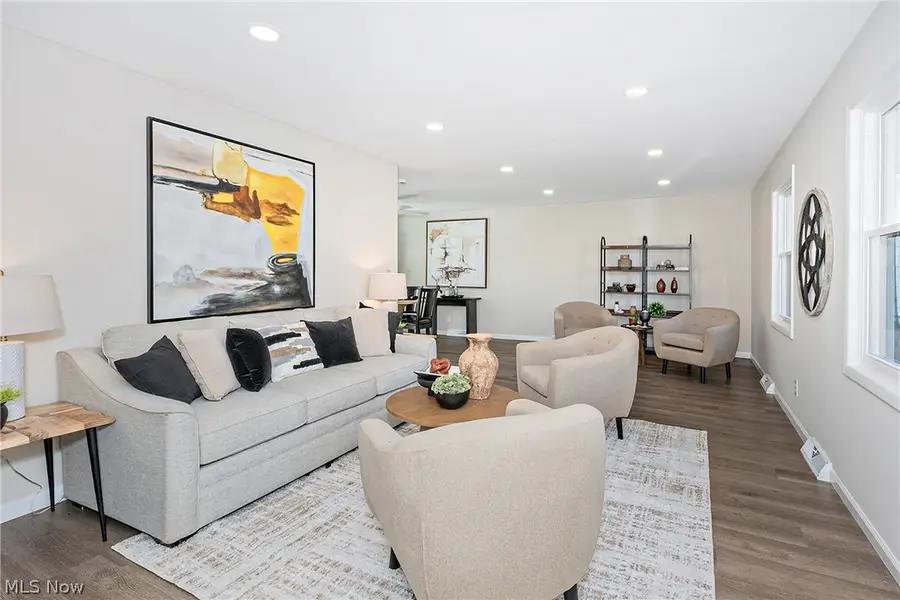 127 Brush Road, Richmond Heights, OH 44143 - #3