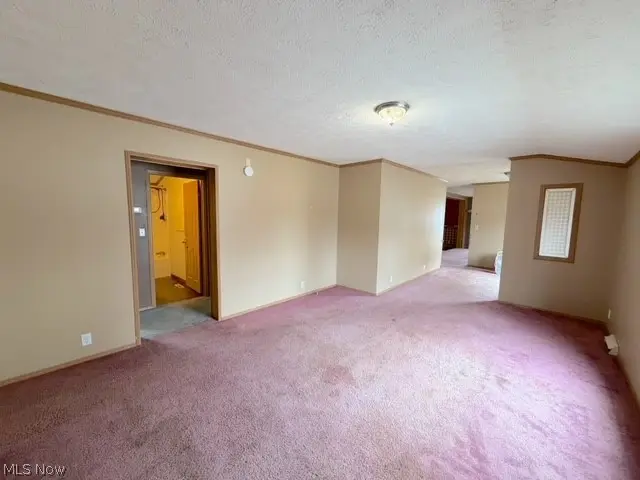 527 W 3rd Street, Uhrichsville, OH 44683 - #3