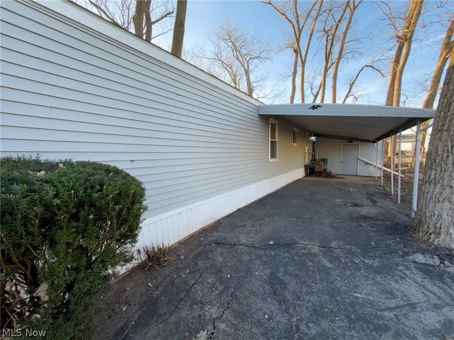 118 Driftwood Drive, Port Clinton, OH 43452 - #2