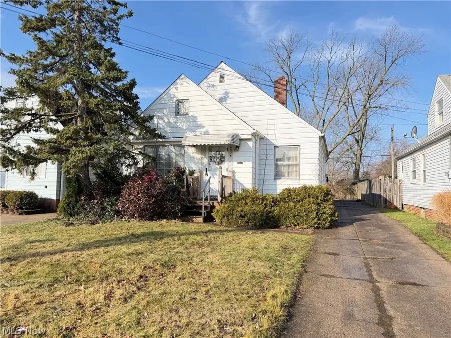 6526 Westminster Drive, Parma, OH 44129 - #2