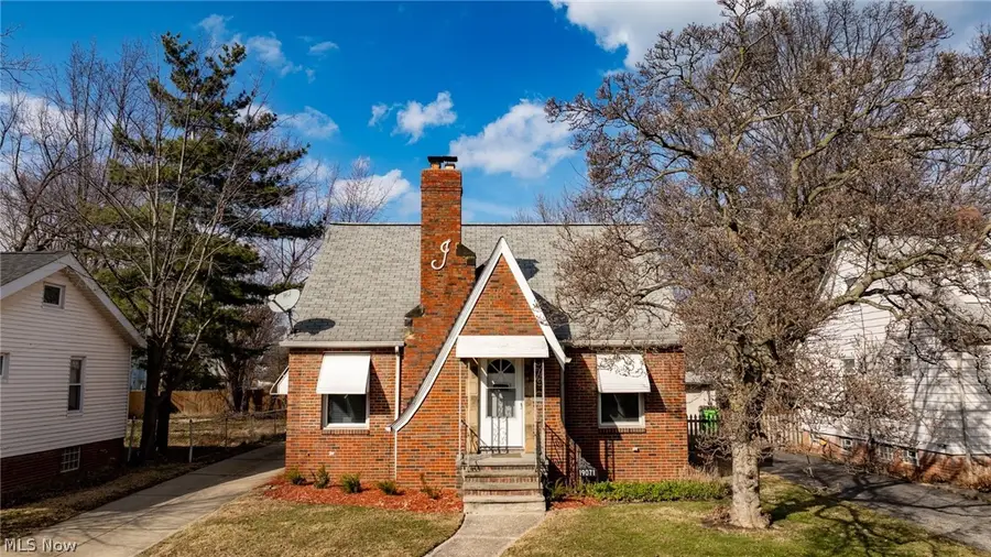 19071 Naumann Avenue, Euclid, OH 44119 - #2