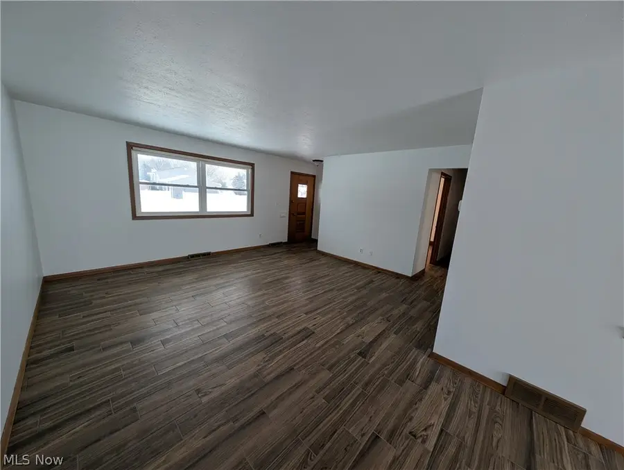 35477 Hobbie Drive, Eastlake, OH 44095 - #2