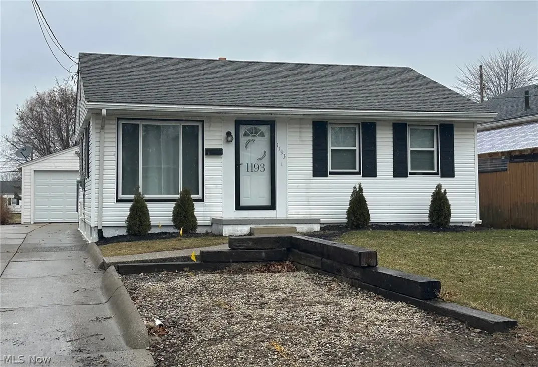 1193 Stratford, Barberton, OH 44203 - #1