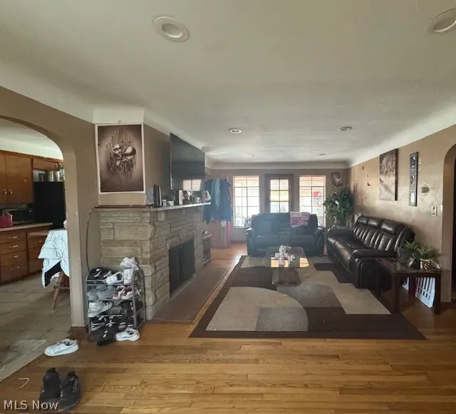 2460 Belvoir Boulevard, Cleveland, OH 44121 - #2