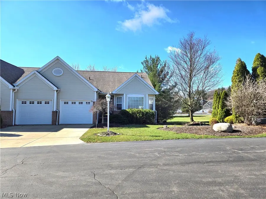 1470 Camden Ridge Boulevard #42, Green, OH 44312 - #2