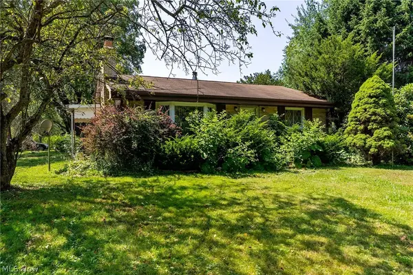 6677 Morningview Drive, Andover, OH 44003