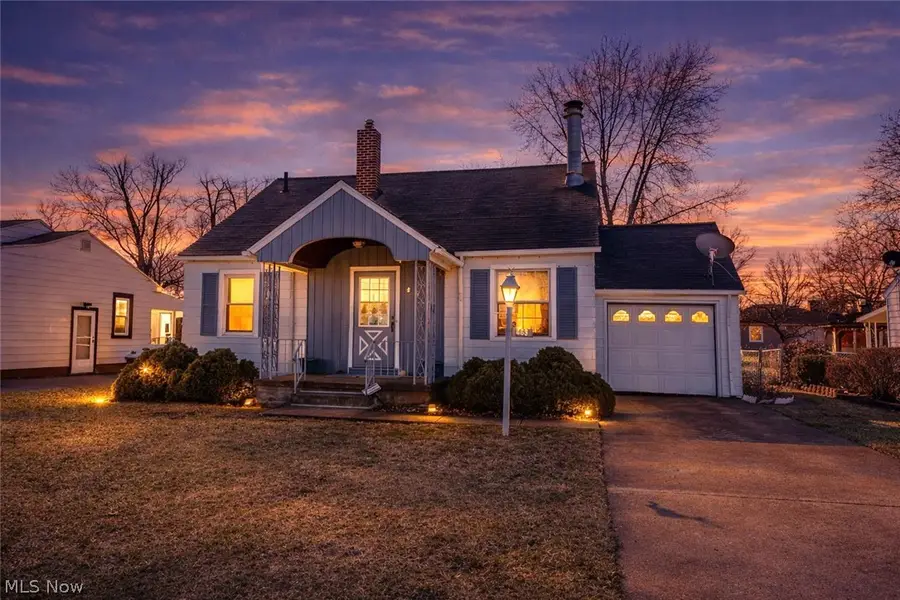 463 Poplar Street, Elyria, OH 44035 - #2