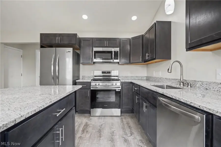 1444 Buckeye Circle, Salem, OH 44460 - #2