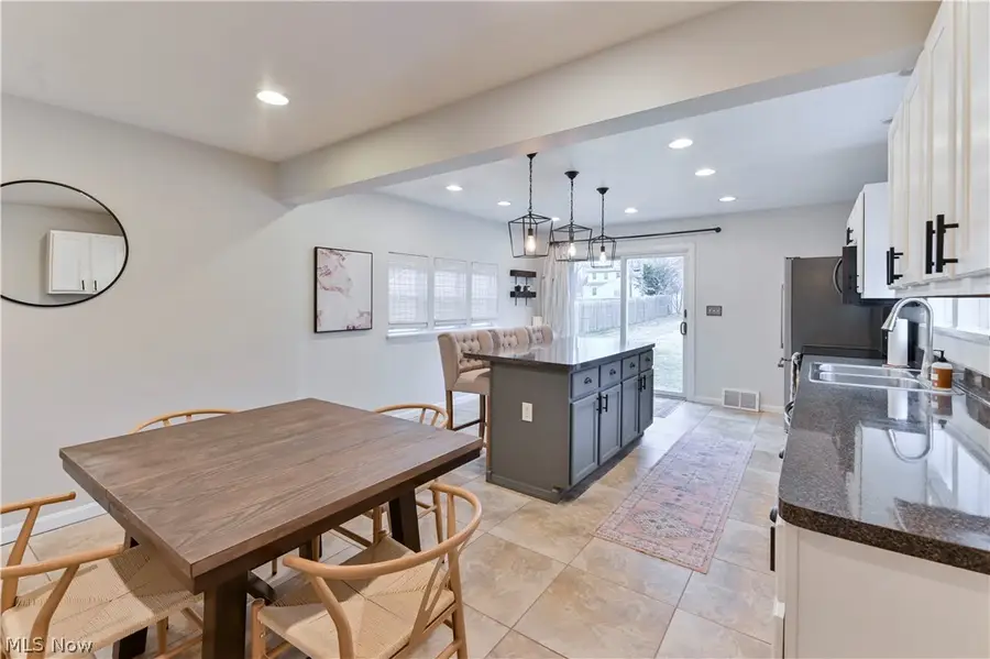 5317 Karen Isle Drive, Willoughby, OH 44094 - #2