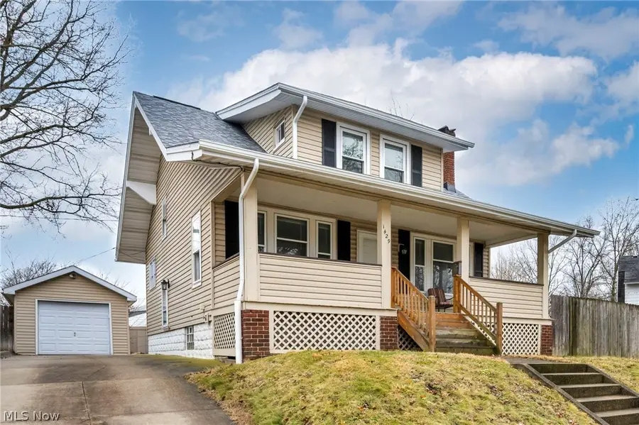 1429 Bellows Street, Akron, OH 44301 - #2