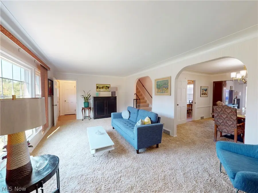 3841 Washington Boulevard, University Heights, OH 44118 - #3