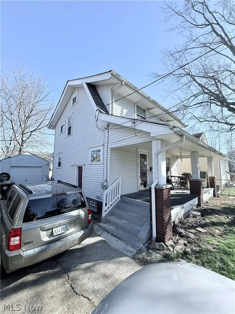 1129 Barton Ne Place, Canton, OH 44705 - #3