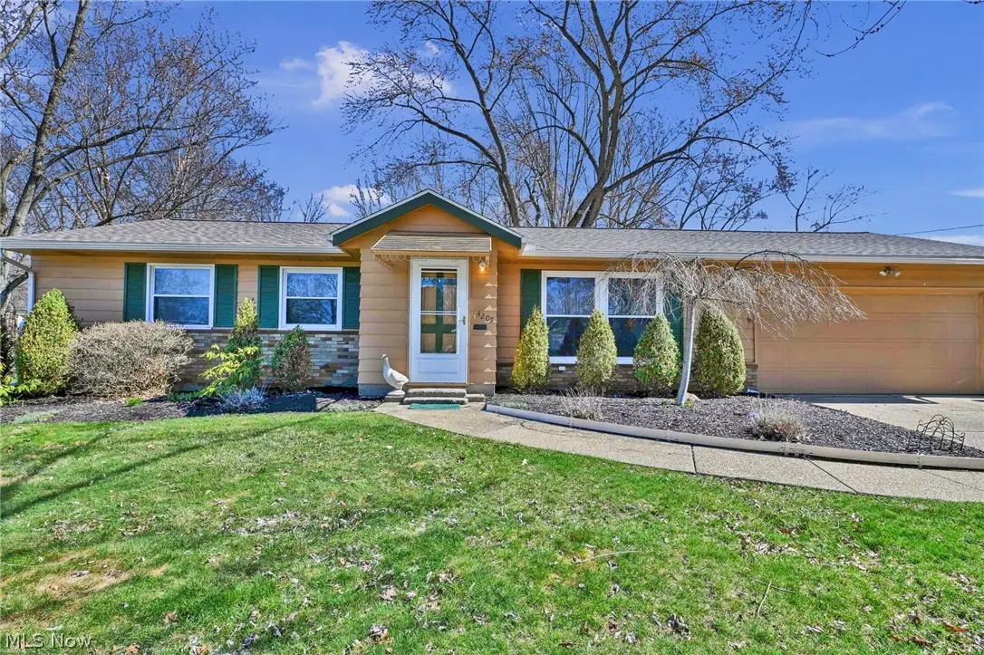 4205 Osage Street, Stow, OH 44224 - #1