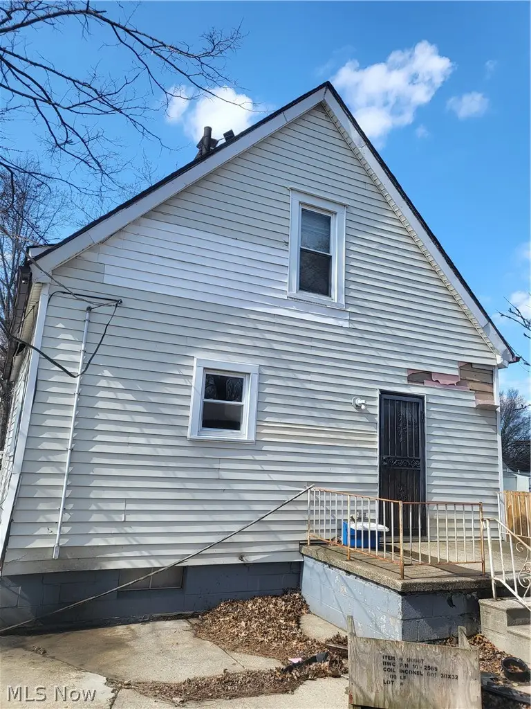 3521 Omaha Avenue, Lorain, OH 44055 - #2