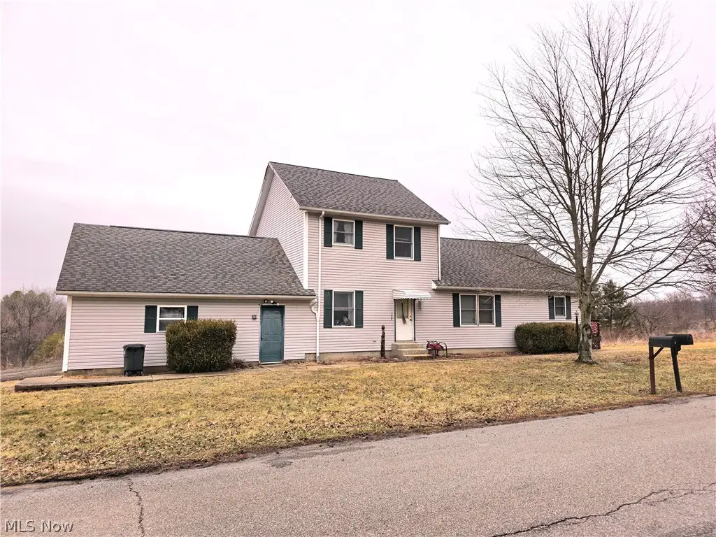 141 Meadowpark Drive, Cambridge, OH 43725 - #1