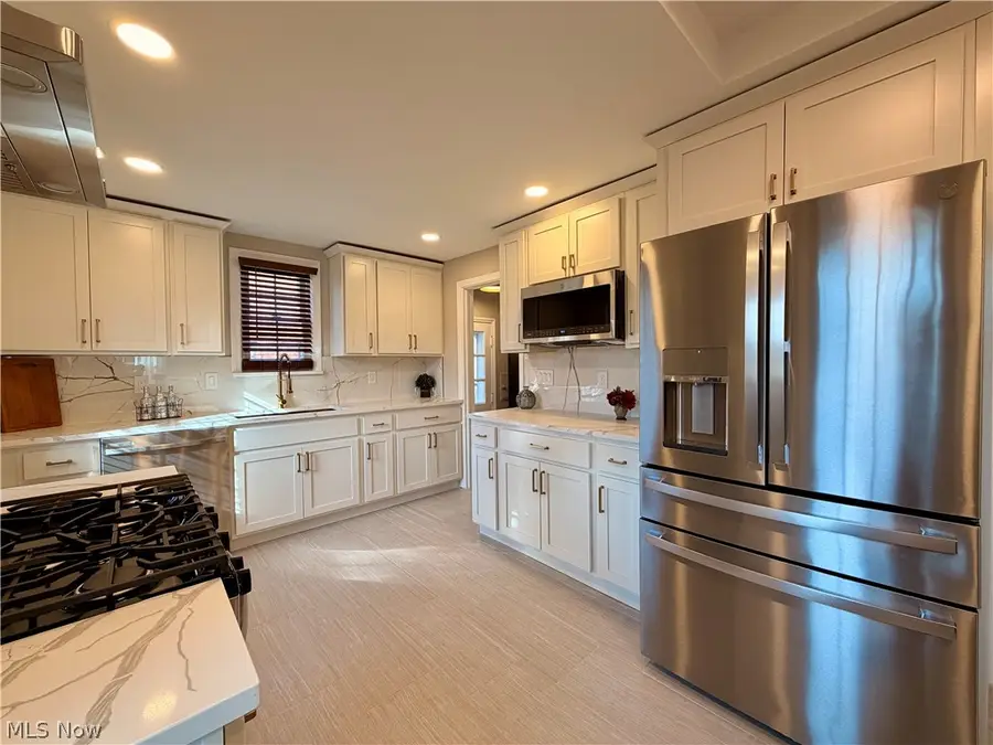 2348 Edgerton Road, University Heights, OH 44118 - #3