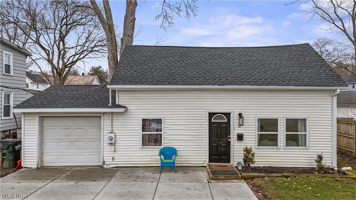 65 N Seneca Street, Rittman, OH 44270 - #1