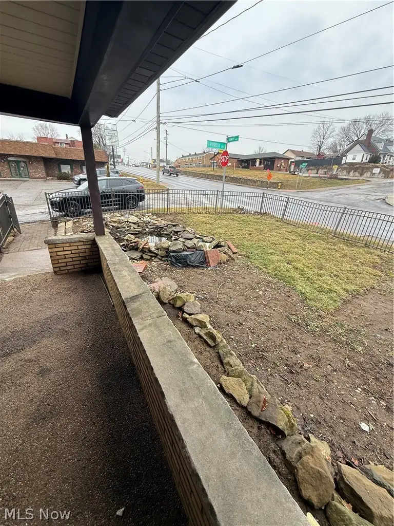 2420 Sunset Boulevard, Steubenville, OH 43952 - #3