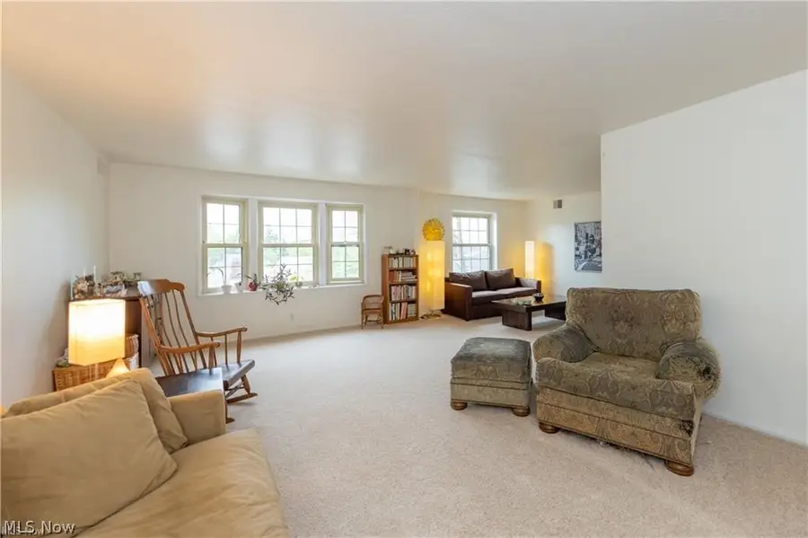 13710 Shaker Boulevard #405, Cleveland, OH 44120 - #2