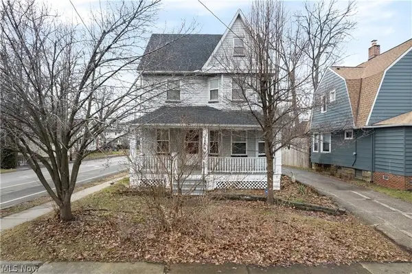 1544 Wyandotte Avenue, Lakewood, OH 44107