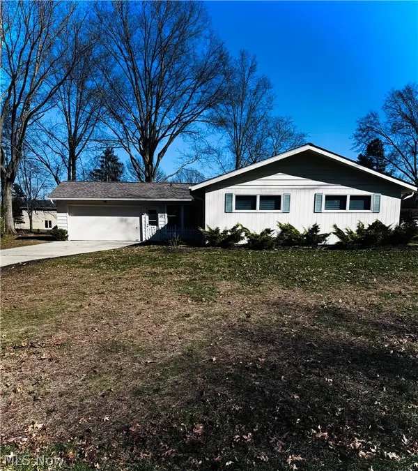 1671 Westhill Boulevard, Westlake, OH 44145