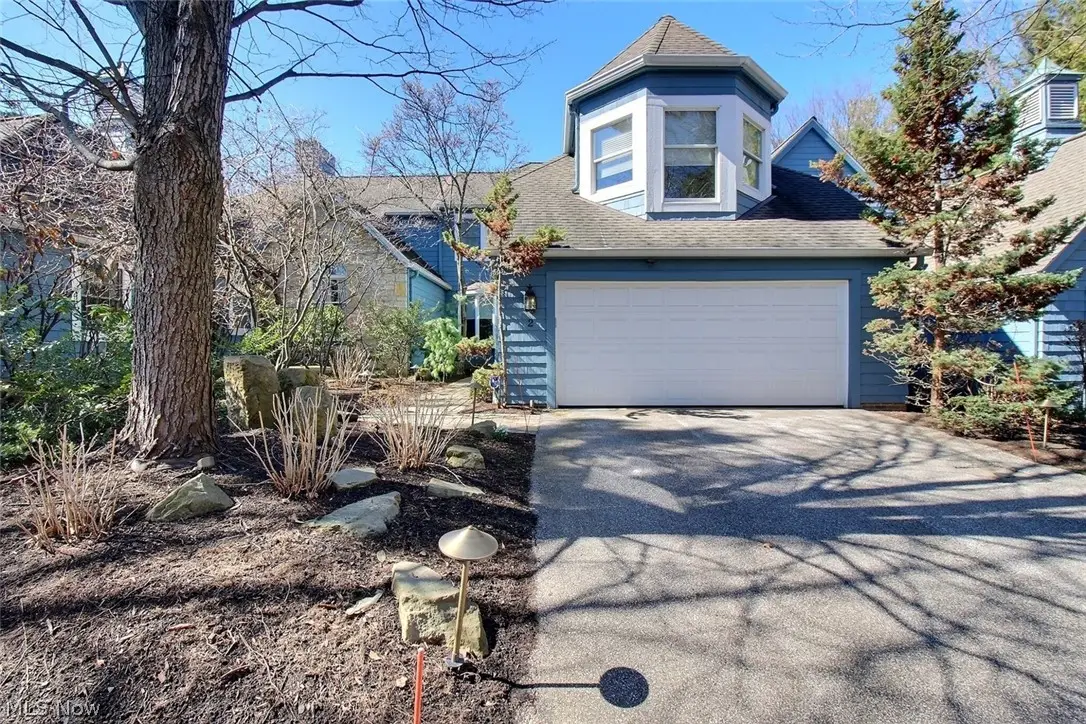 2 Haskell Drive, Bratenahl, OH 44108 - #1