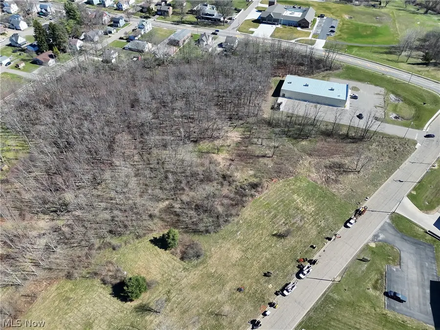 V/L Enterprise Circle, Louisville, OH 44641 - #3