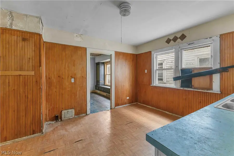 11701 Gay Avenue, Cleveland, OH 44105 - #3