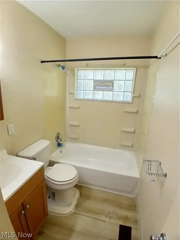 3025 Northgate Avenue, Youngstown, OH 44505 - #3