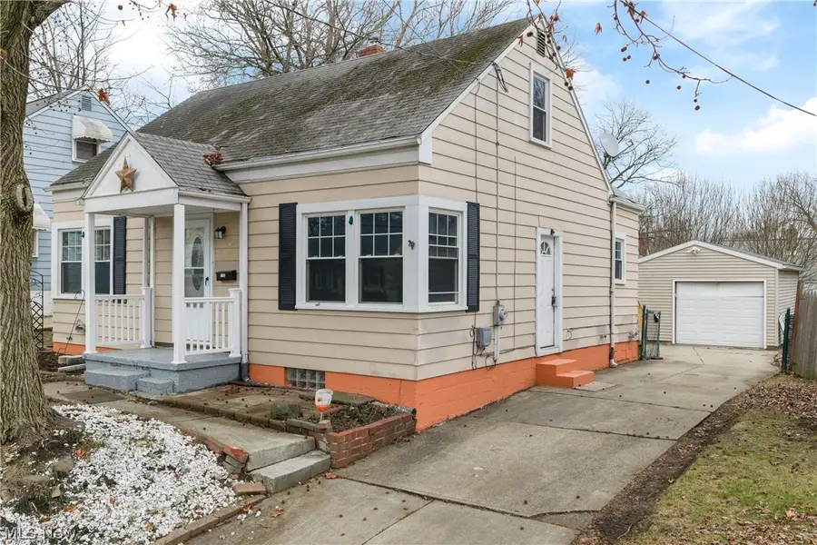 1167 Hilltop Drive, Akron, OH 44310 - #2