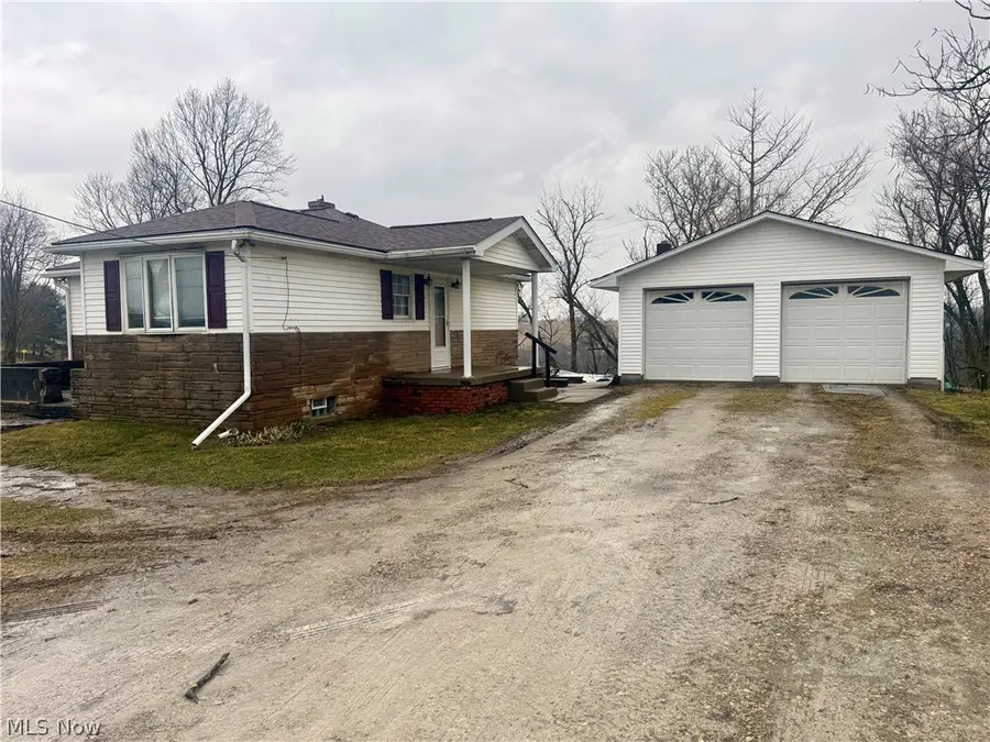 2040 State Route 152, Dillonvale, OH 43917 - #2