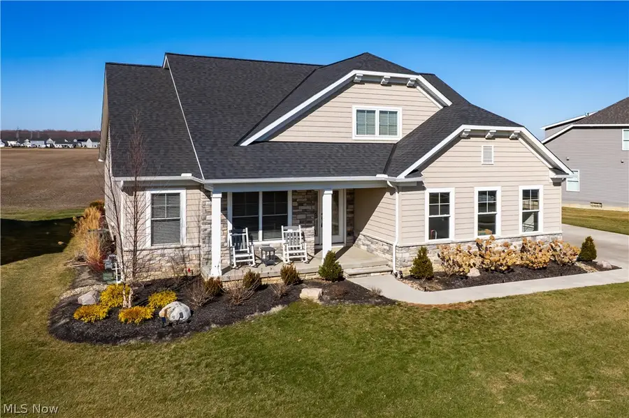 36626 West Shore Pkwy, North Ridgeville, OH 44039 - #2