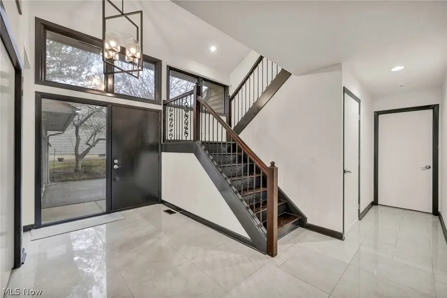 2 Salem Court, Beachwood, OH 44122 - #3