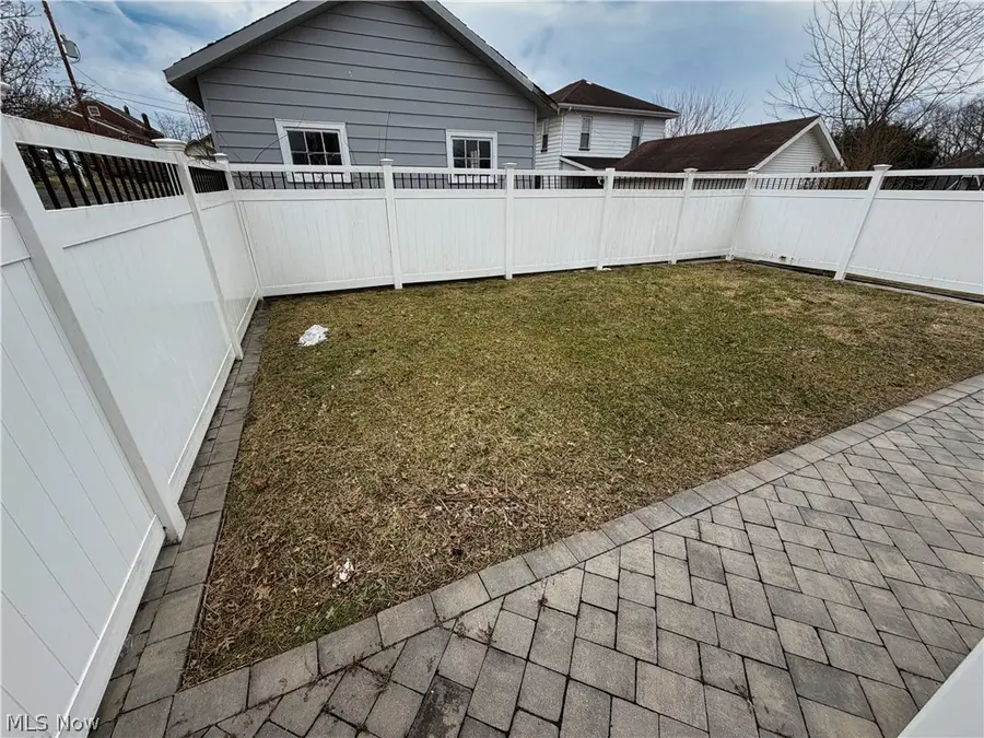 2012 Fairmont Avenue, Steubenville, OH 43952 - #3