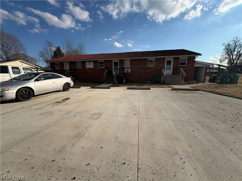 91 E 5th Street, Frazeysburg, OH 43822 - #1