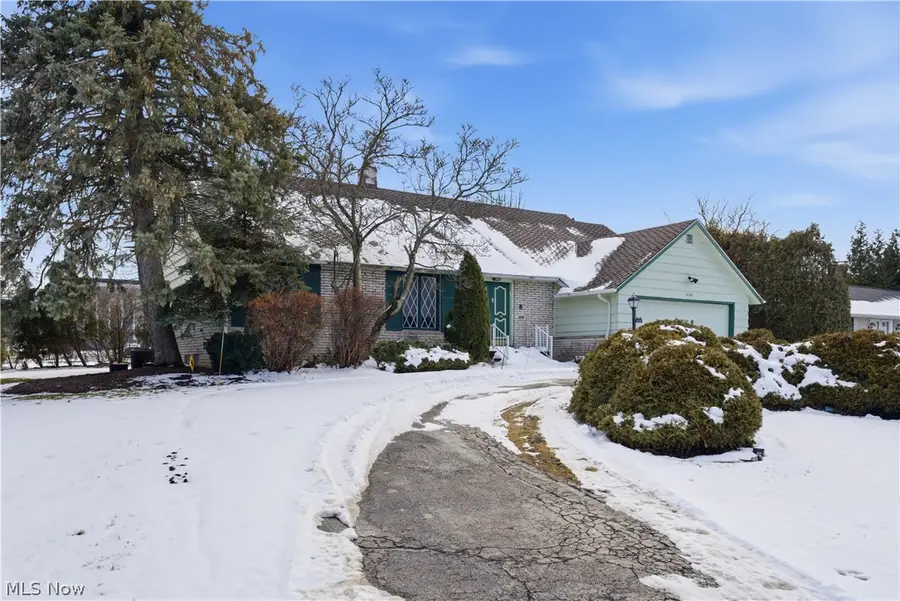 4520 University Parkway, University Heights, OH 44118 - #2