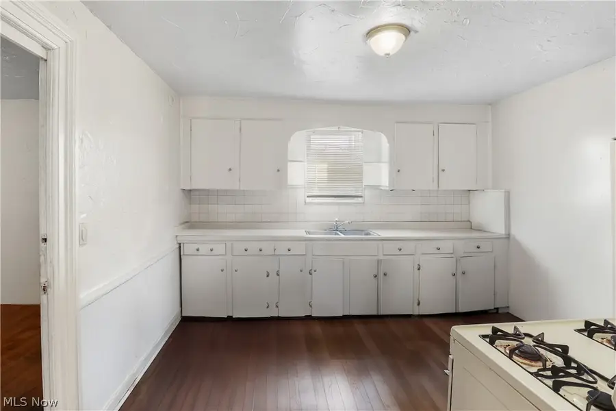 499 Brown Street, Akron, OH 44311 - #3