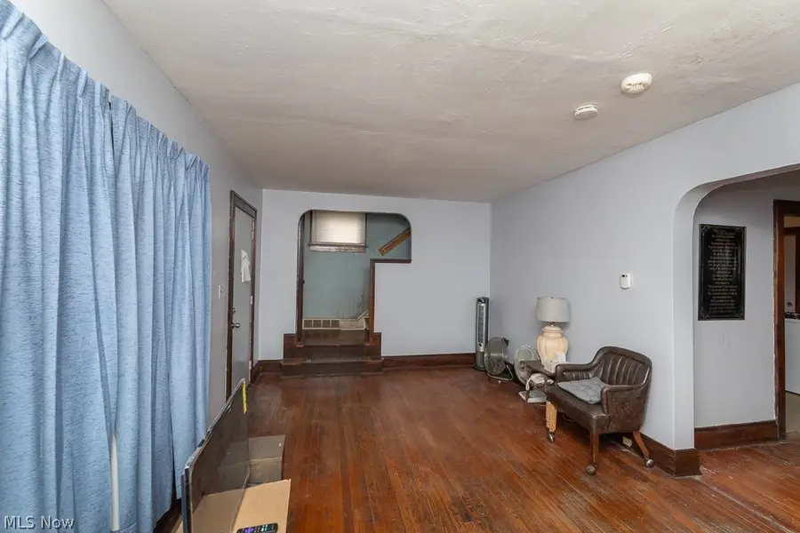 3618 E 114th Street, Cleveland, OH 44105 - #3