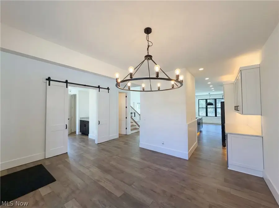 560 Red Oak Lane, Bay Village, OH 44140 - #3