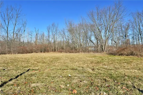 Niles Road, Warren, OH 44484