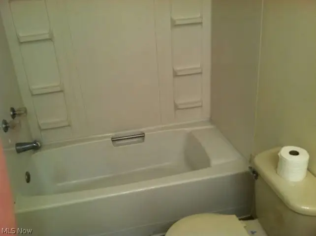 1302 Walnut Street, Kent, OH 44240 - #2