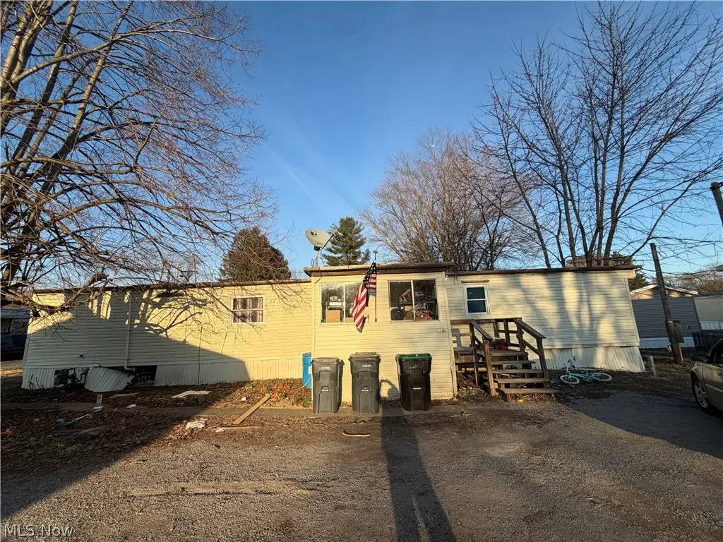 26 W 11th Street, Dresden, OH 43821 - #1