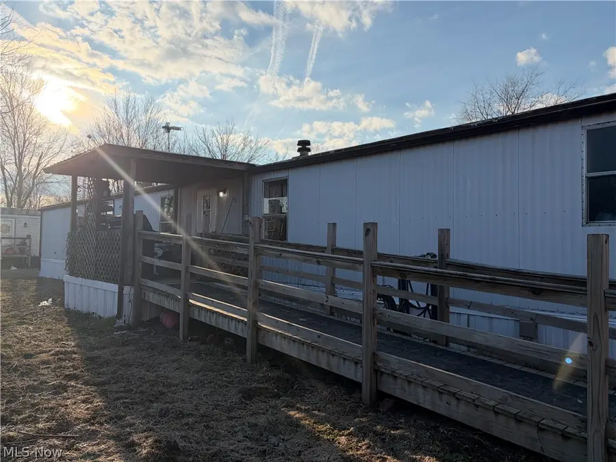 29 Canal Street, Frazeysburg, OH 43822 - #3