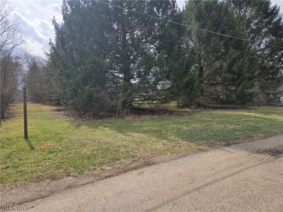 107 Cemetery Street, Roseville, OH 43777 - #3