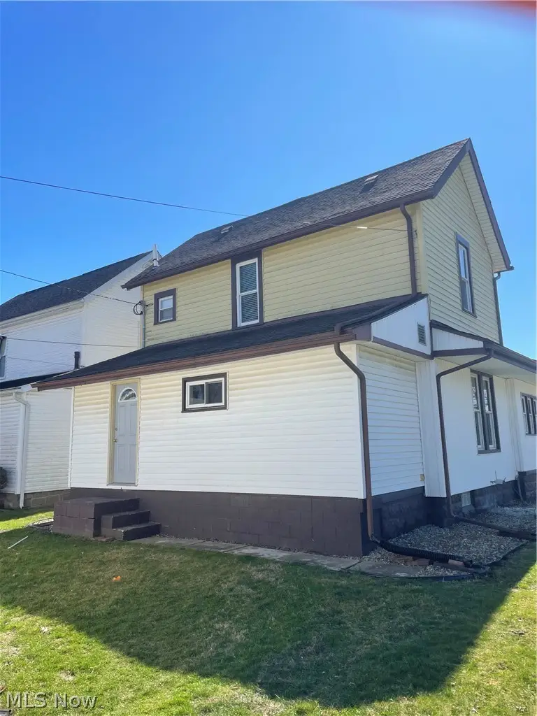 917 Herbig Avenue, Coshocton, OH 43812 - #3